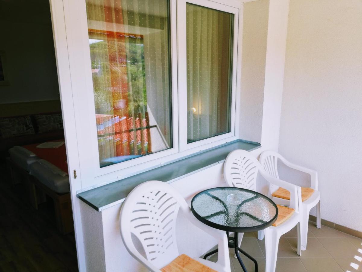 Lotuszvirag Vendeghaz Hotell Szekszárd Exteriör bild
